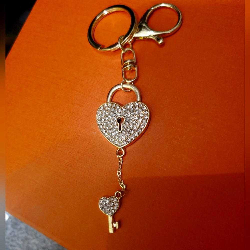 Crystal Heart And Key Bag Charm